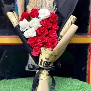 ورد احمر وابيض