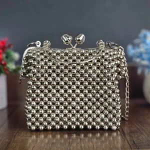 شنطة خرز رمادي