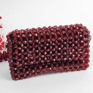 شنطة خرز احمر