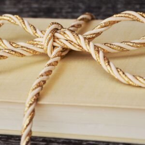 هدايا من المستقبل: كيف تختار التقنيات الذكية كهدية عصرية؟