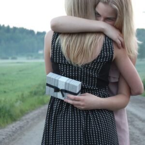 هل الهدية تعبير عن الحب أم عن الالتزام؟