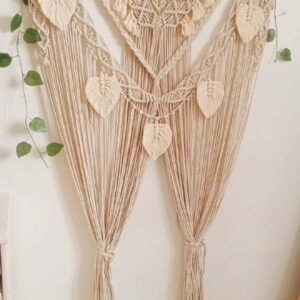 ستارة مكرمية
